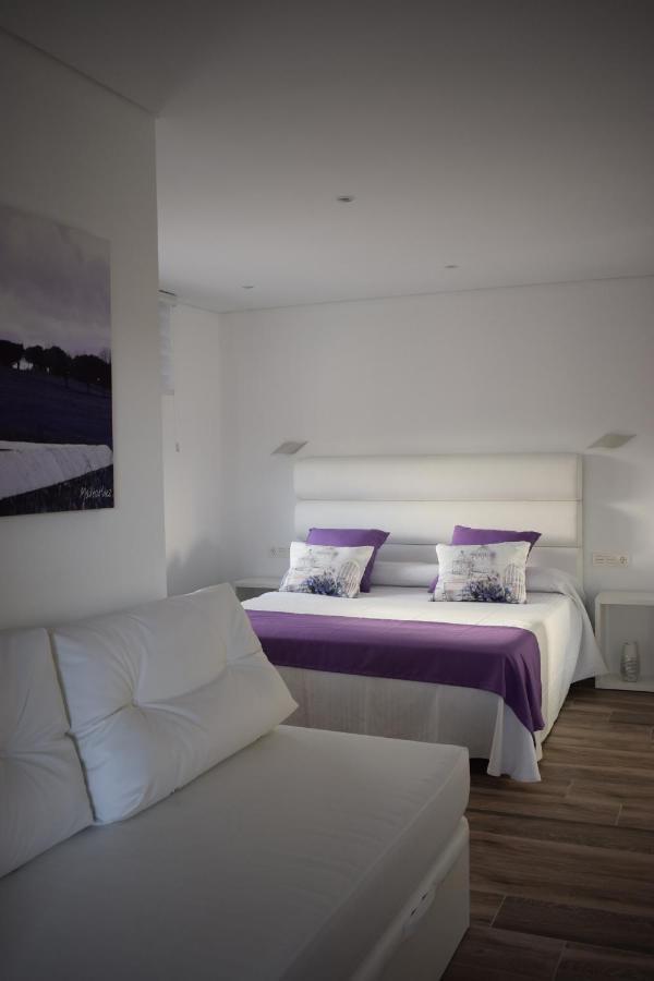 Hotel Restaurante Racha Endrinal Екстер'єр фото